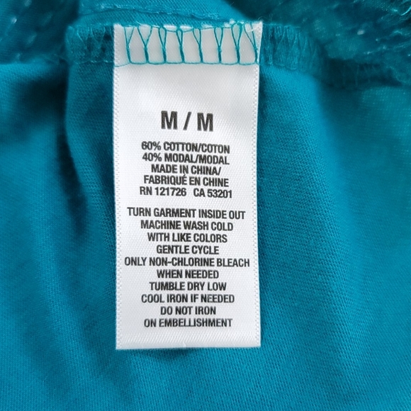 Aeropostale Clear Sequins Flower Racerback Top - Picture 9 of 14